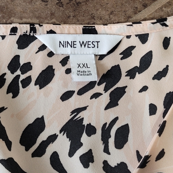 Nine West Tank Top Womens Size 2X Beige Animal Print Polyester Sleeveless V Neck - Picture 5 of 9